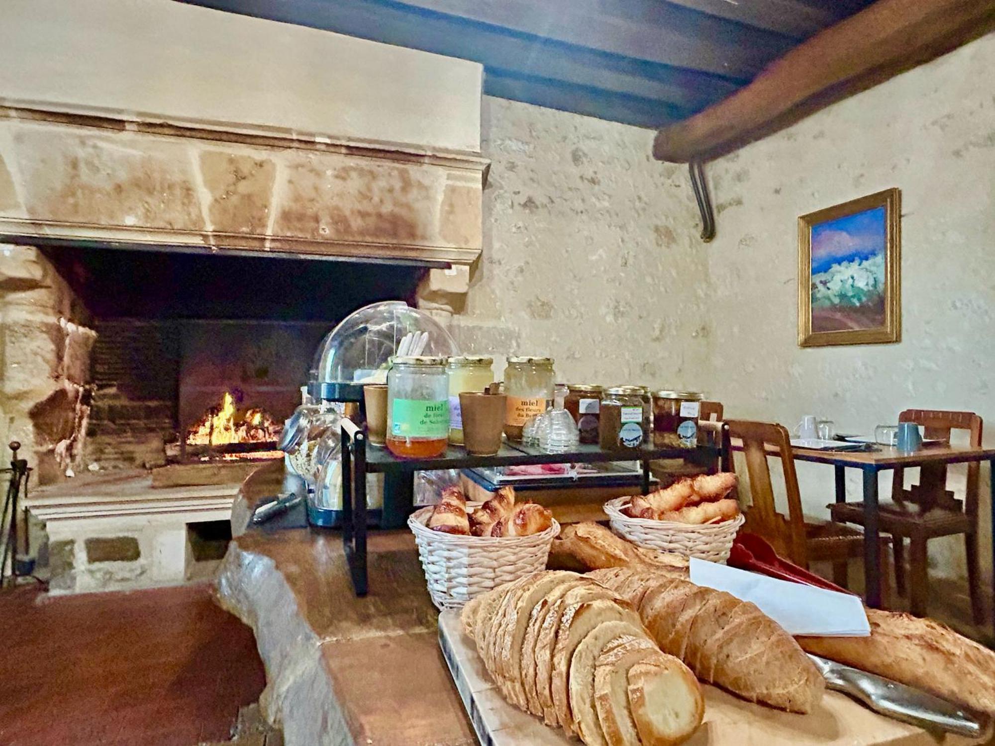 Thénioux Le Petit Nancay Bed & Breakfast エクステリア 写真